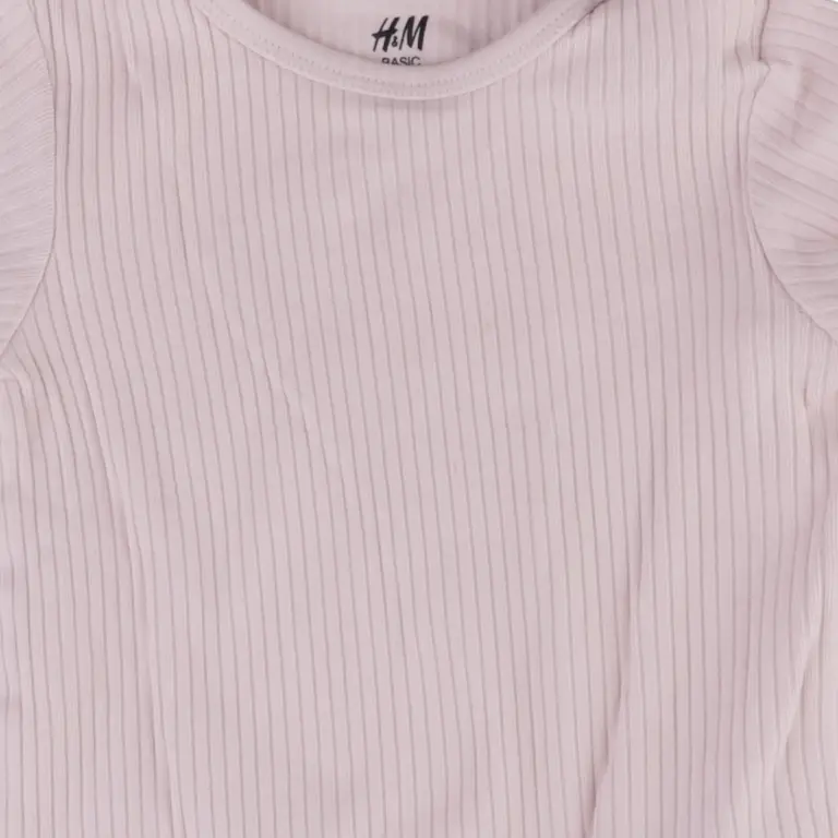 H&M Body 92 cm close up preview