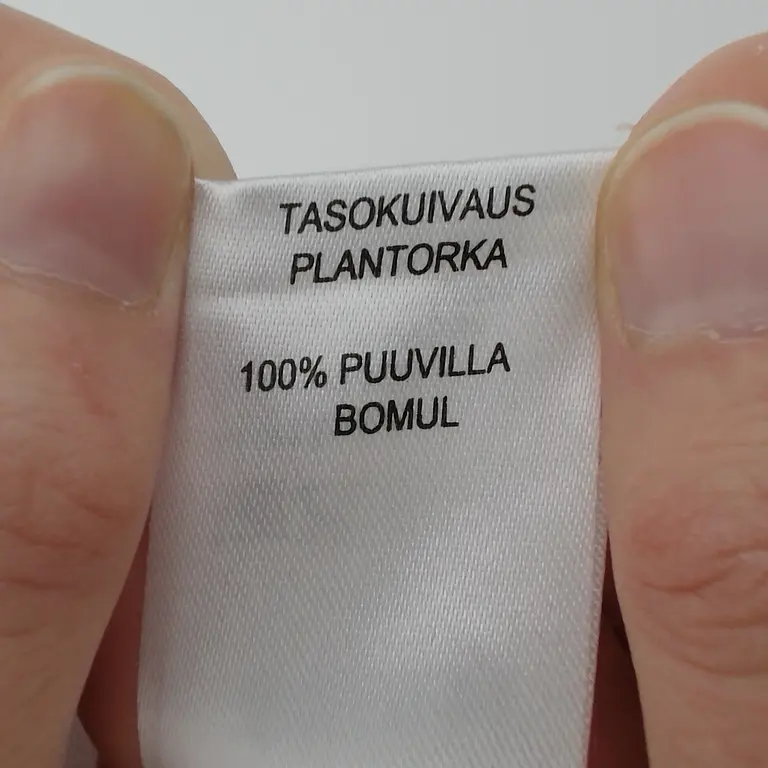 Peuhu Šalmas 68 - 86 cm close up preview