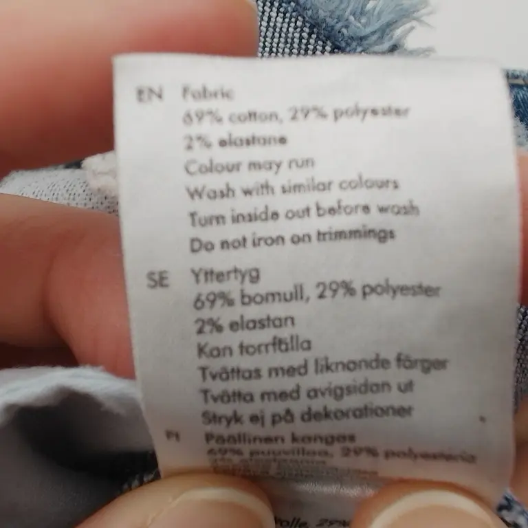 Lindex Sijonas 134 - 140 cm close up preview