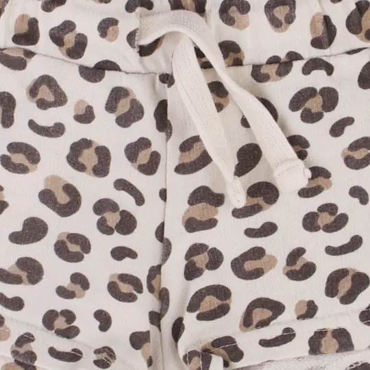 Sinsay Shortsit 98 cm close up preview