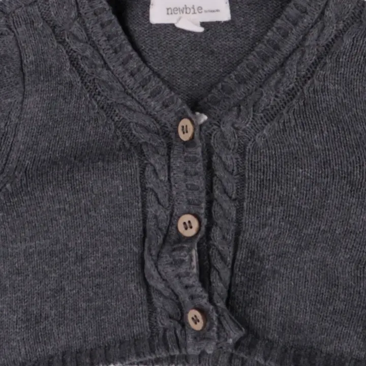 Newbie Neule 74 cm close up preview