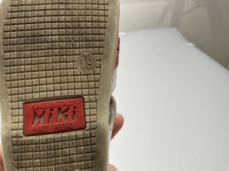 Tuntematon Kengät EU 19 extra 2