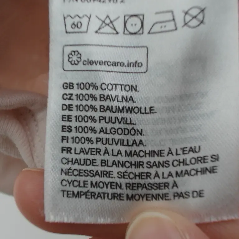 H&M Glaudinukė 50 cm close up preview