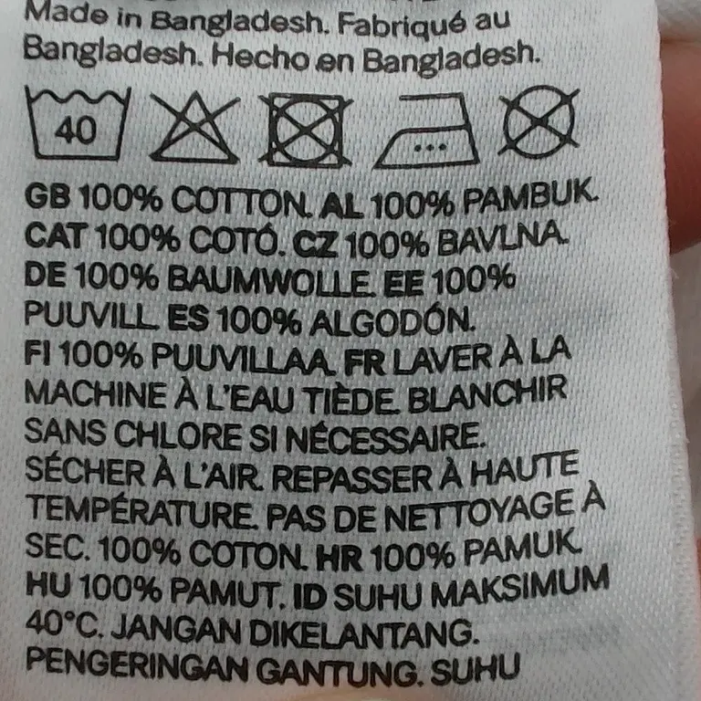 H&M Body 68 cm close up preview