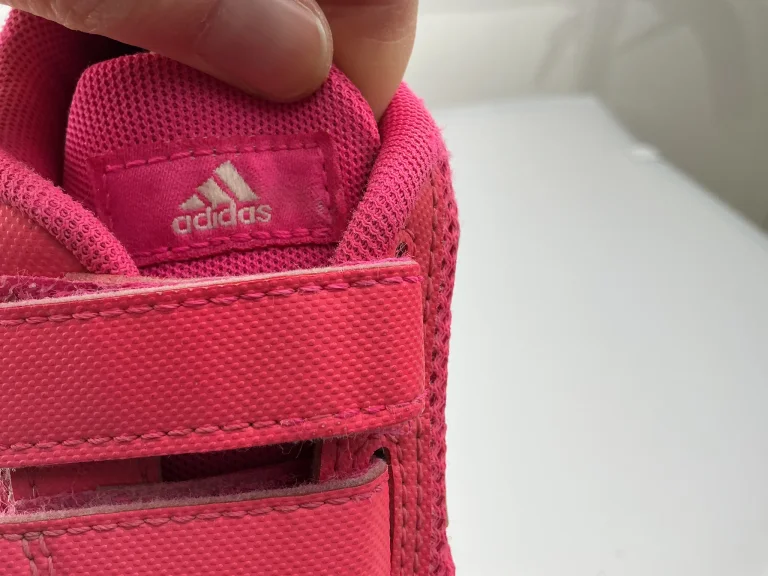 Adidas Kengät EU 24 extra 2