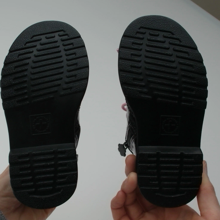 Dr Martens Jalanõud EU 22 extra 1