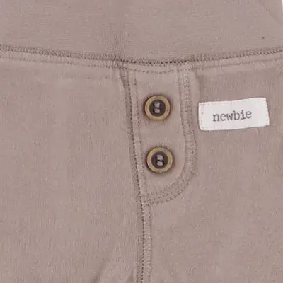 Newbie Housut 44 cm close up preview