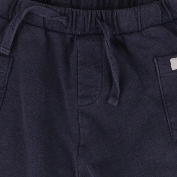 Newbie Housut 80 cm close up preview