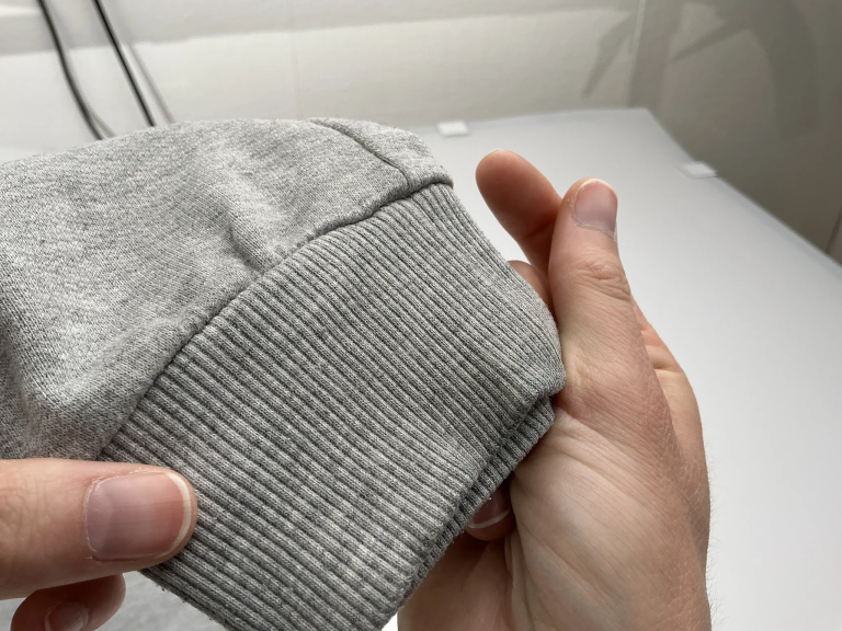 Kappahl Megztinis 134 cm defect 2