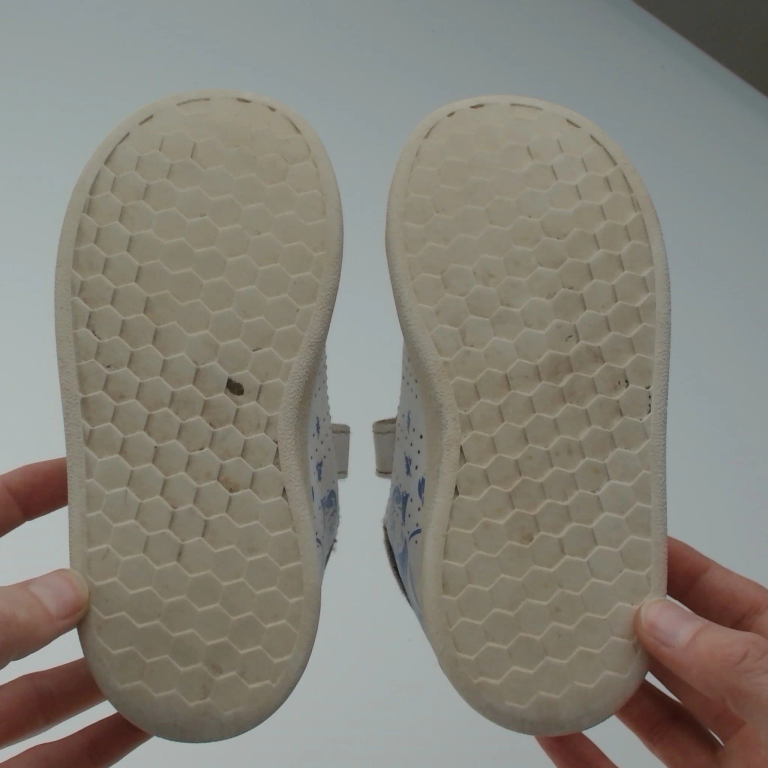 Adidas Shoe EU 23 extra 1