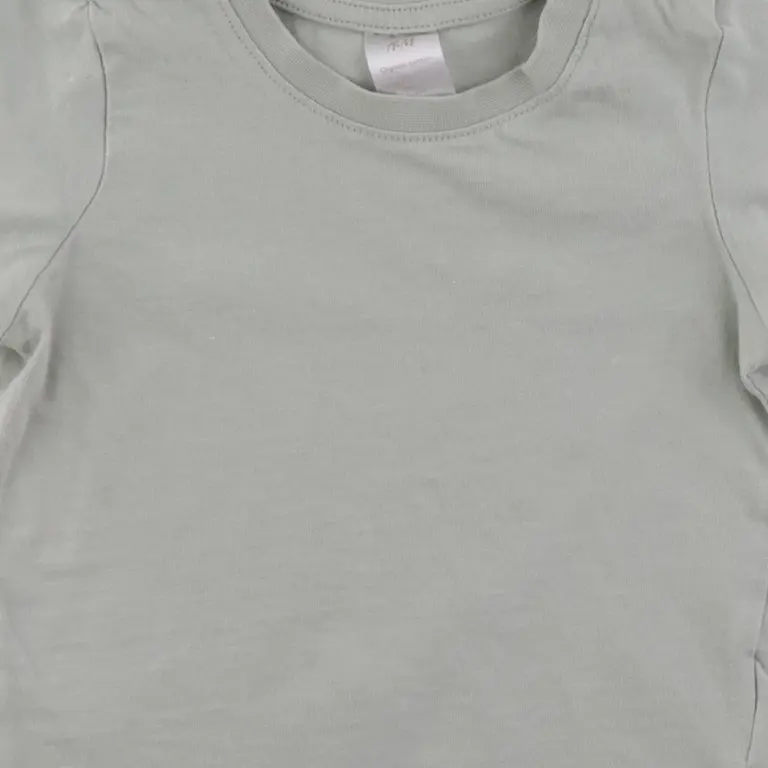 H&M T-paita 74 cm close up preview