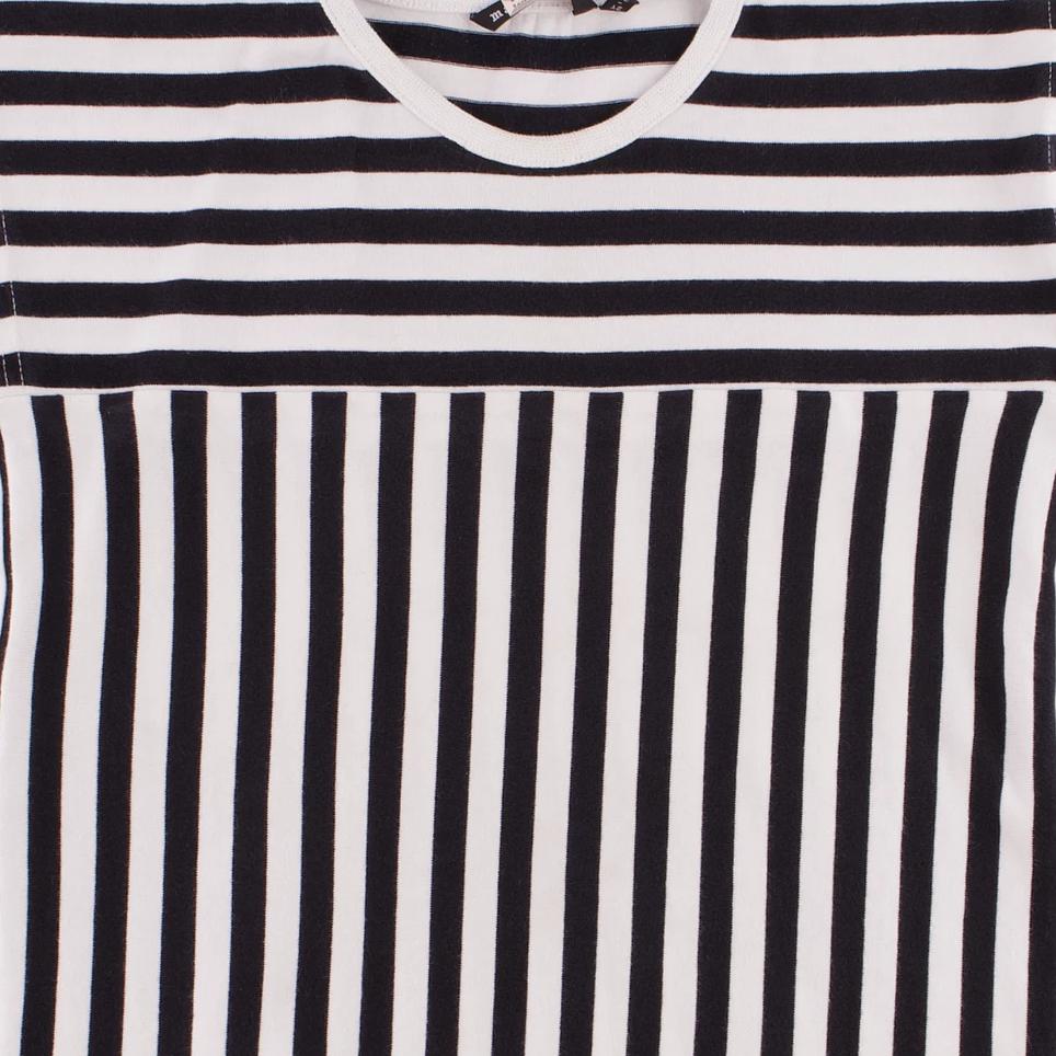Marimekko Hihaton paita 92 - 98 cm close up