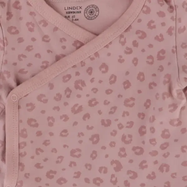 Lindex Body 62 cm close up preview