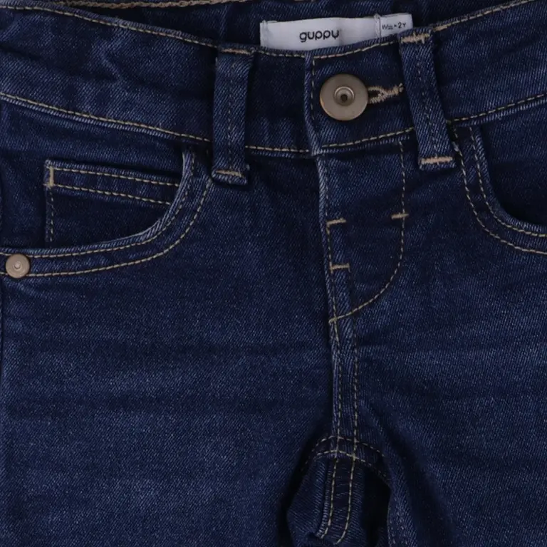 Guppy Farkut 92 cm close up preview