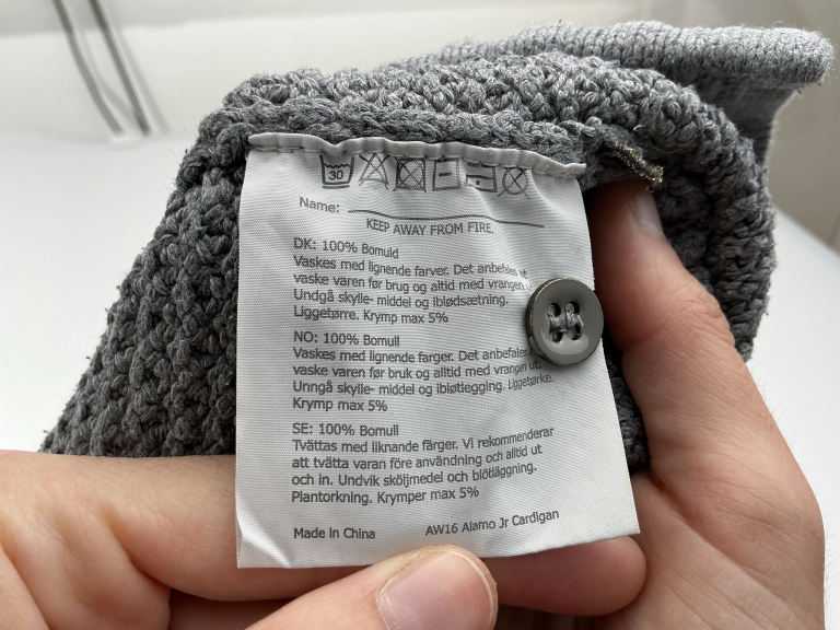 Pomp de Lux Cardigan 116 cm extra 2