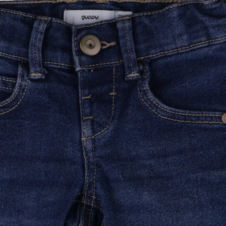 Guppy Farkut 92 cm close up preview