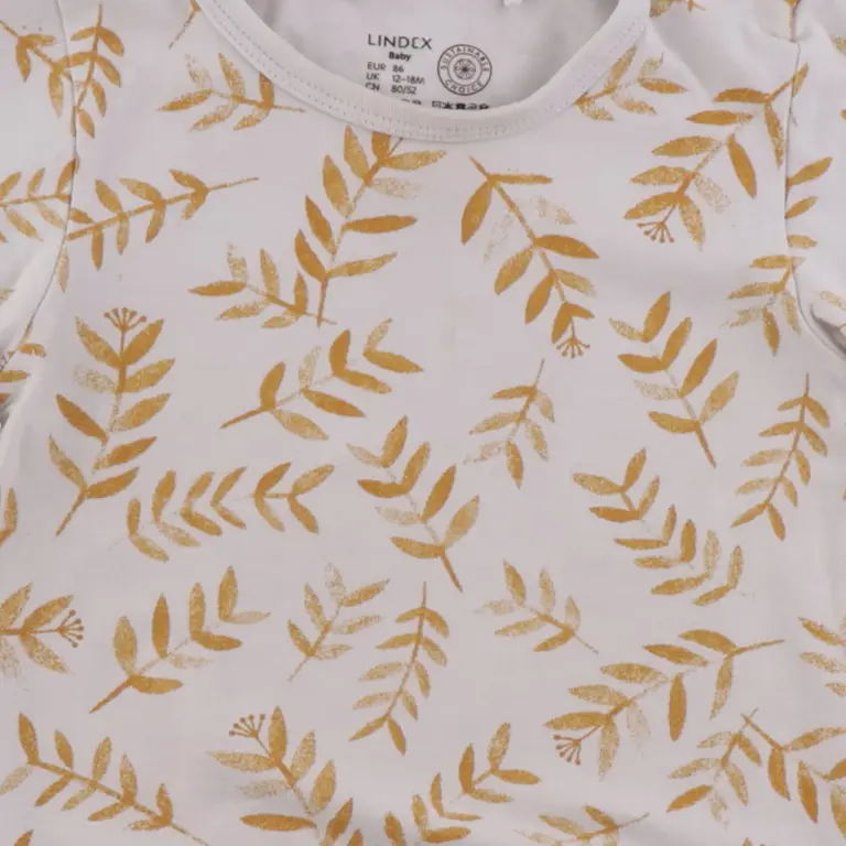 Lindex Body 86 cm close up preview