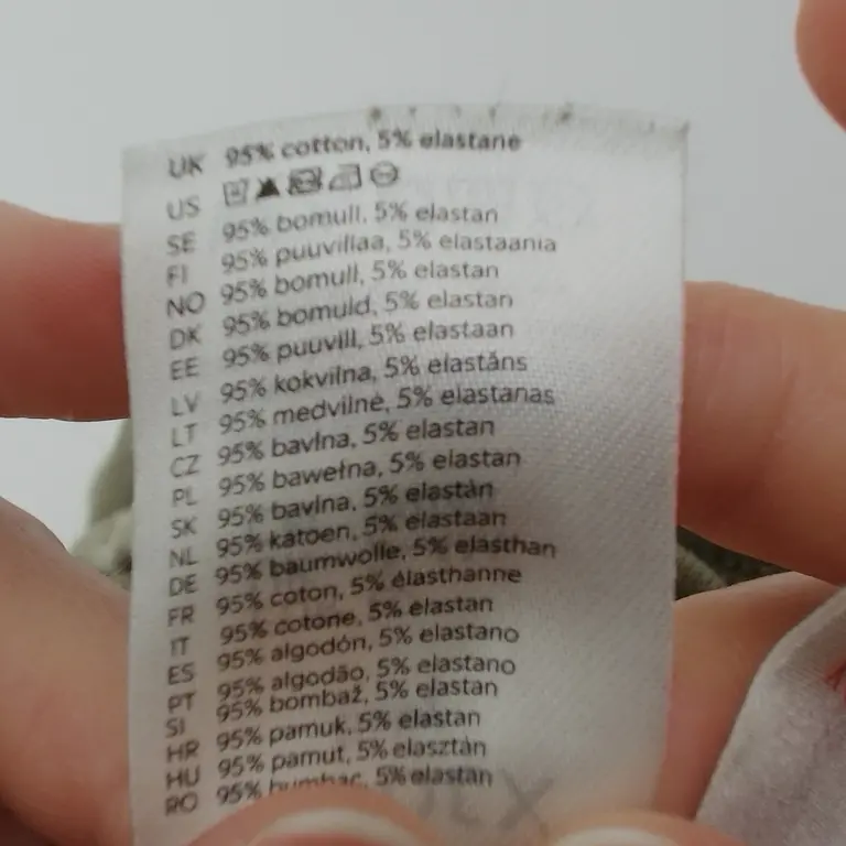 Lindex Glaudinukė 62 cm close up preview