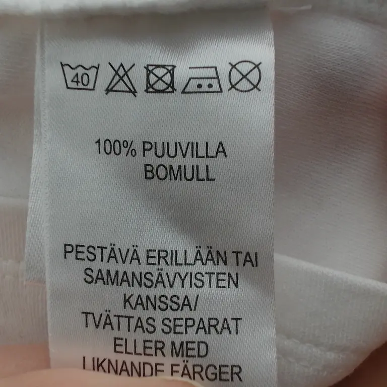 Peuhu Pitkähihainen t-paita 56 cm close up preview