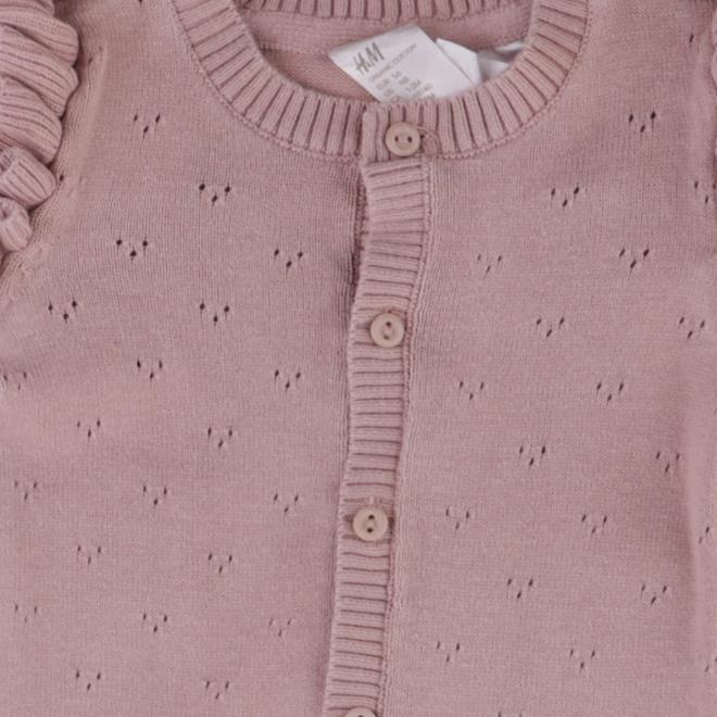 H&M Overall 56 cm close up