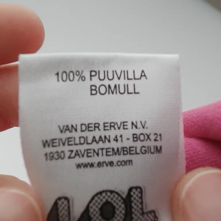 TM & MGA Pitkähihainen t-paita 110 cm close up preview