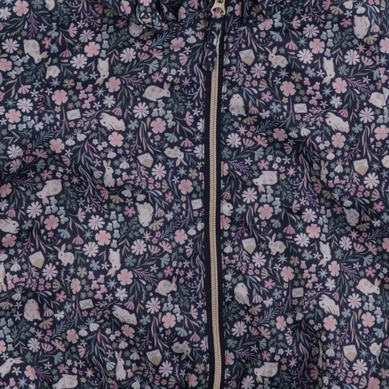 H&M Kevättakki 68 cm close up preview