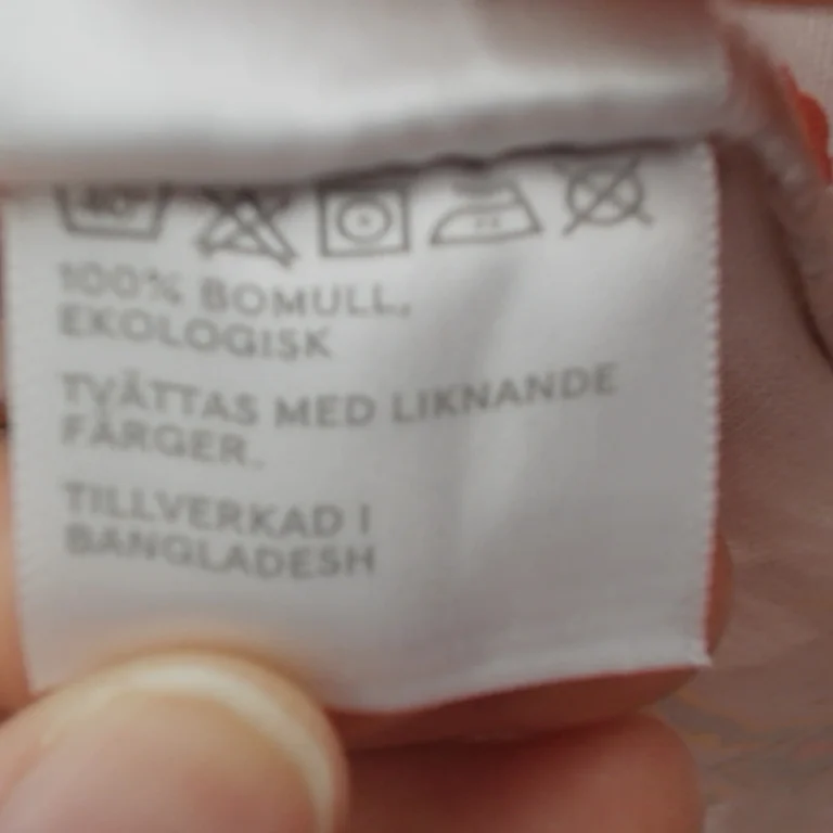 Åhléns Pyjamas 122 - 128 cm extra 1