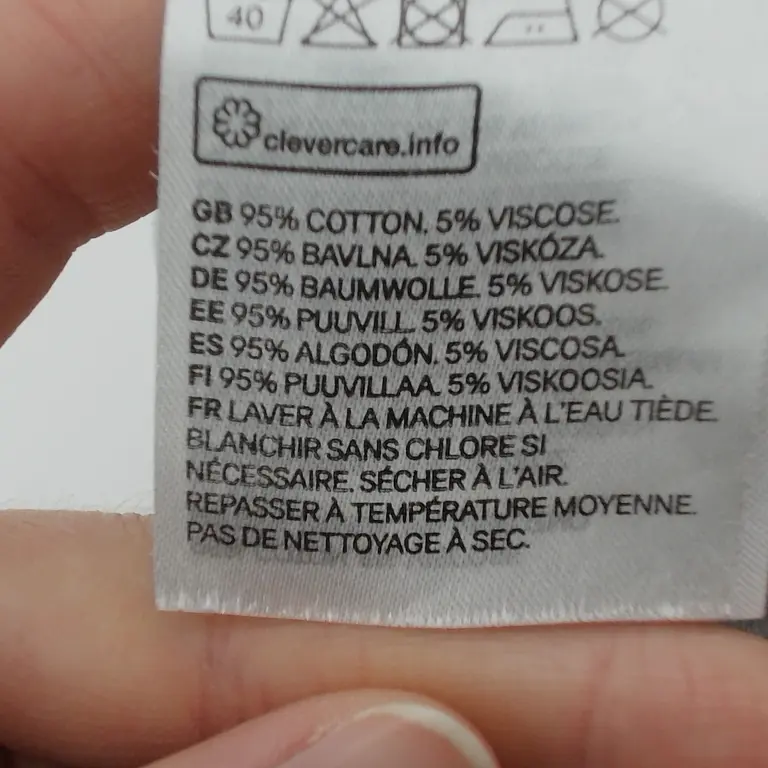 H&M Glaudinukė 68 cm close up preview