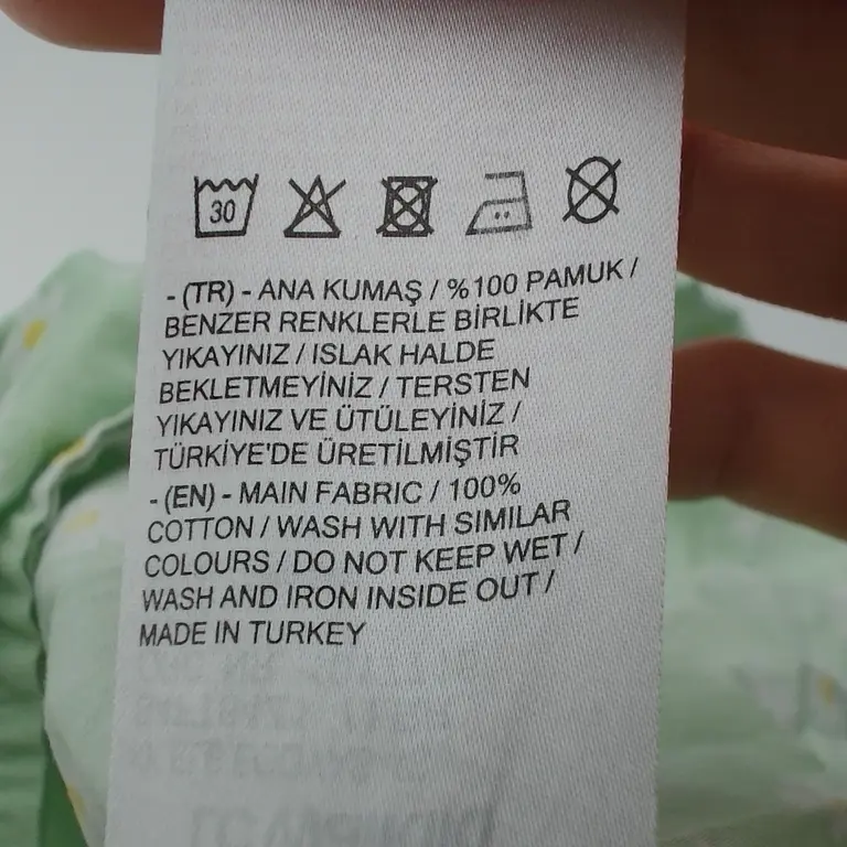 LC Waikiki Mekko 86 - 92 cm close up preview